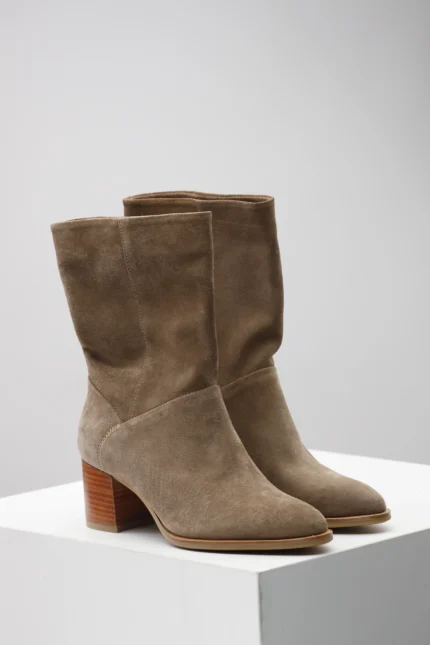 Ženske Poluduboke Čizme 318-2861 bež