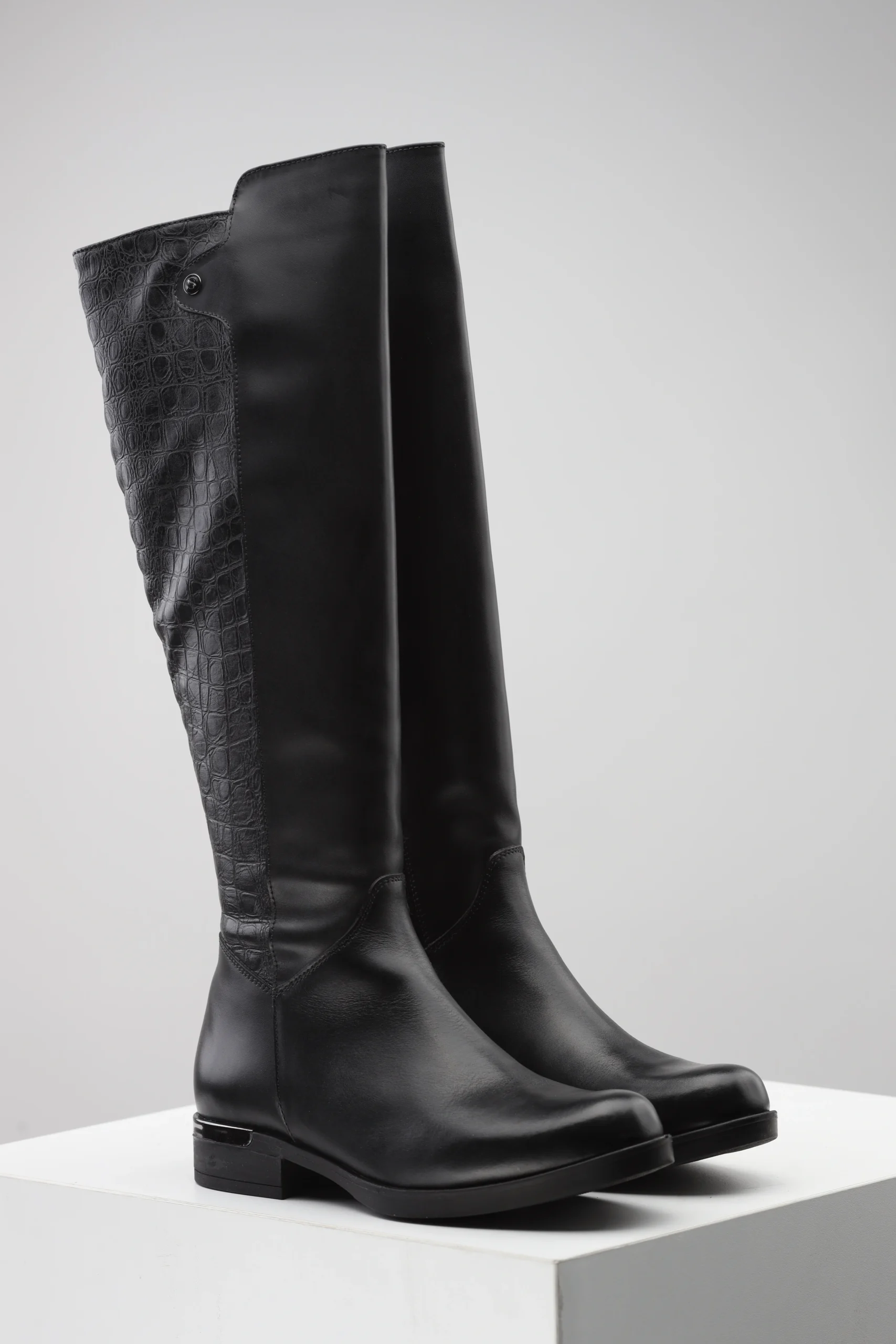 _IGG7202 Ženske Čizme 83131 crna - Slika 1