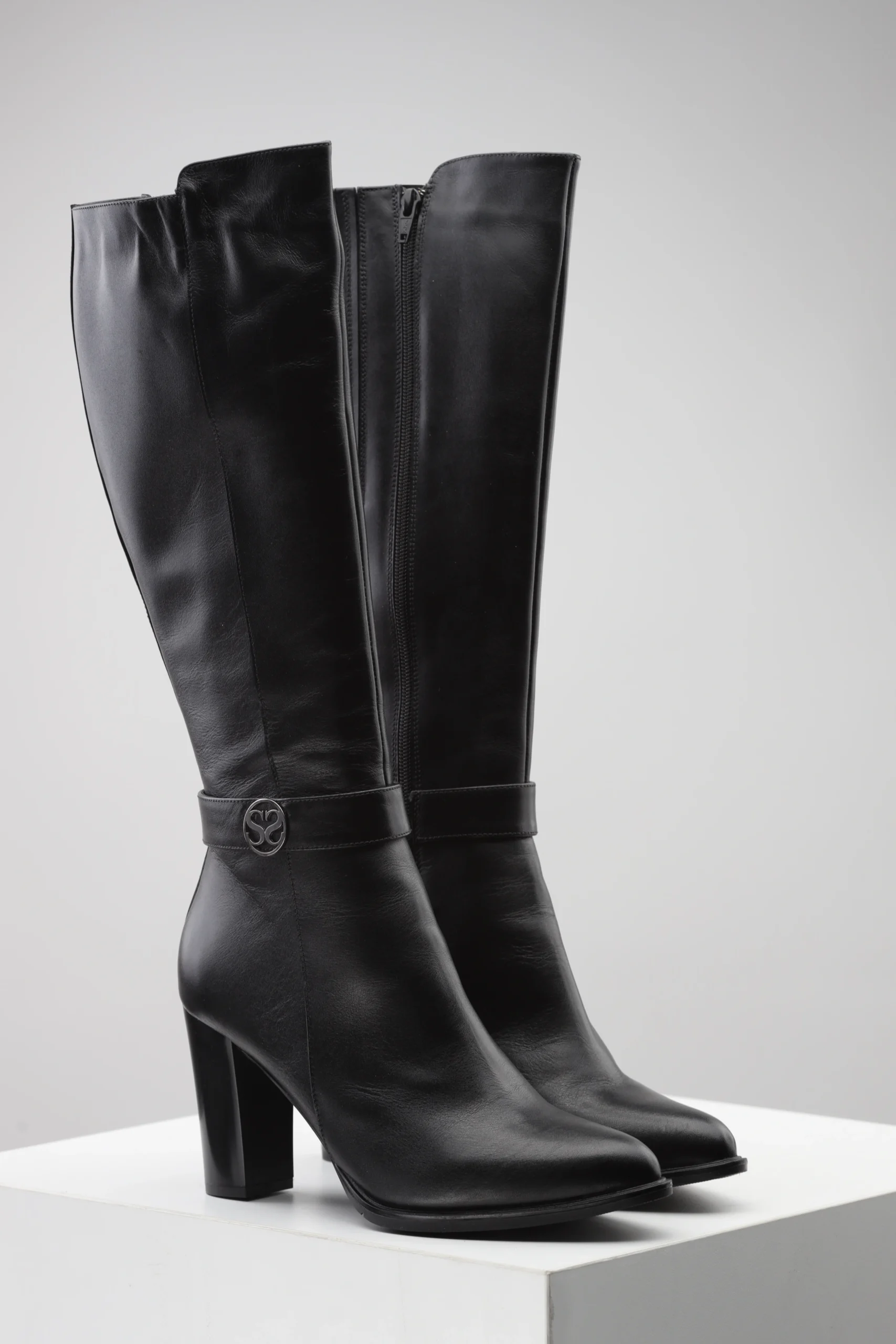 _IGG7223 Ženske Čizme 92030 crne - Slika 1