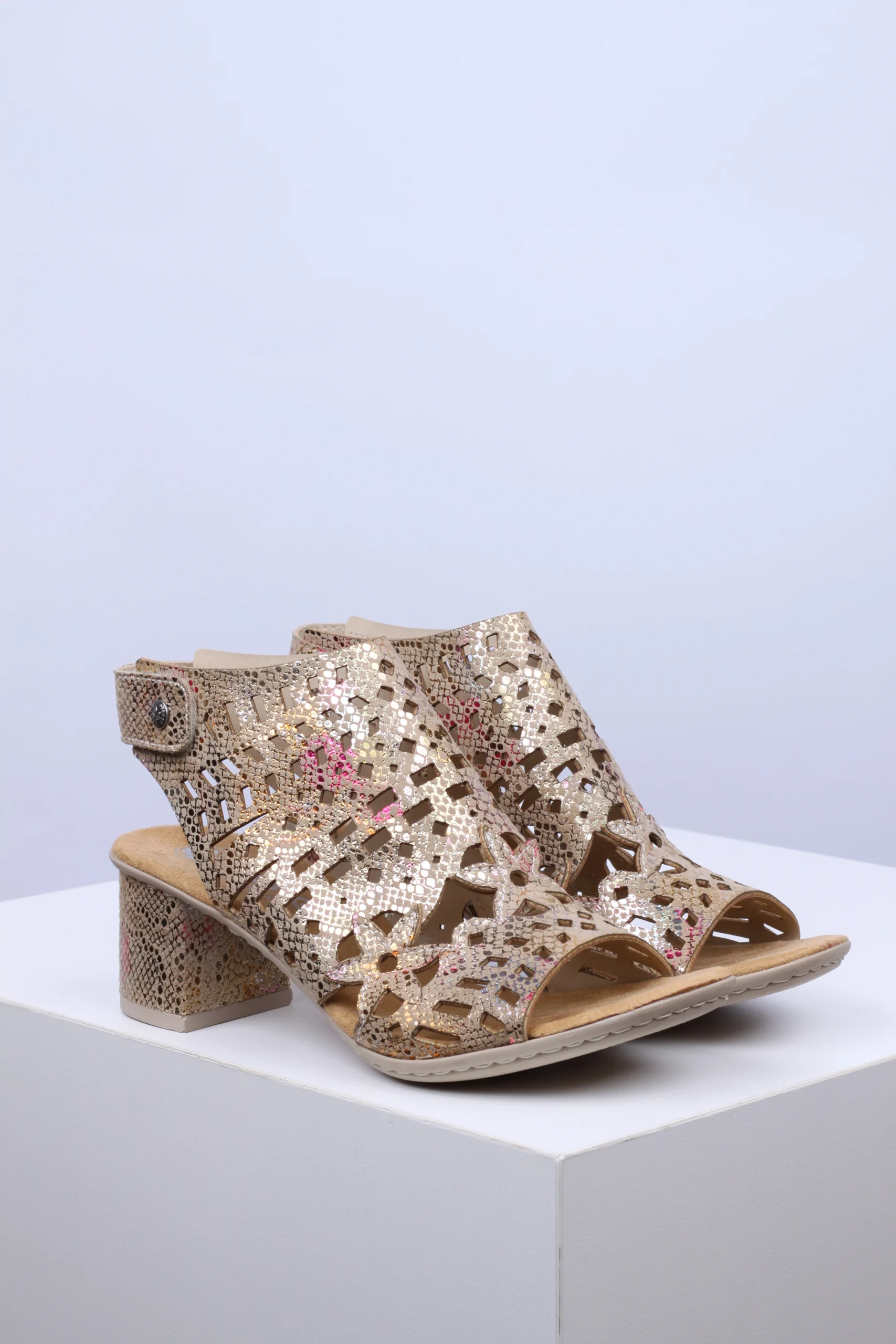 Ženske Sandale 64780-90 zlatne