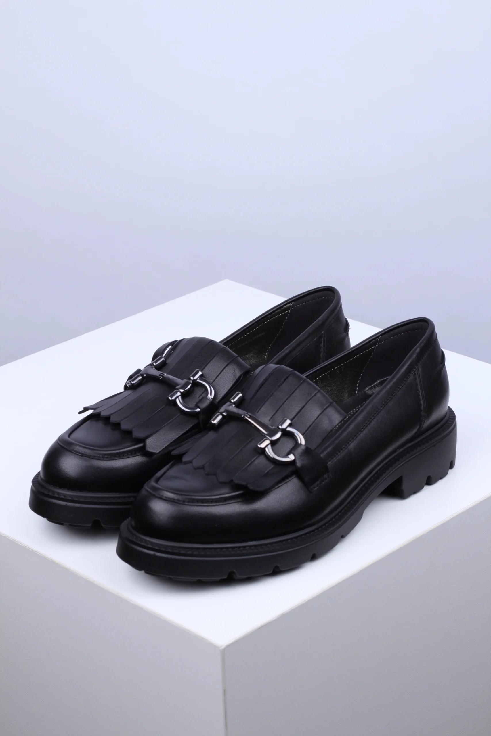 IMG_7205 Ženske Mokasine 69090 crne - Slika 2