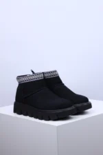 Ženske Poluduboke Čizme W2074-00 crne