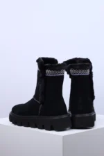Ženske Poluduboke Čizme W2075-20 crne - Slika 4