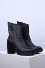 Ženske Poluduboke Čizme 25W0500 crne