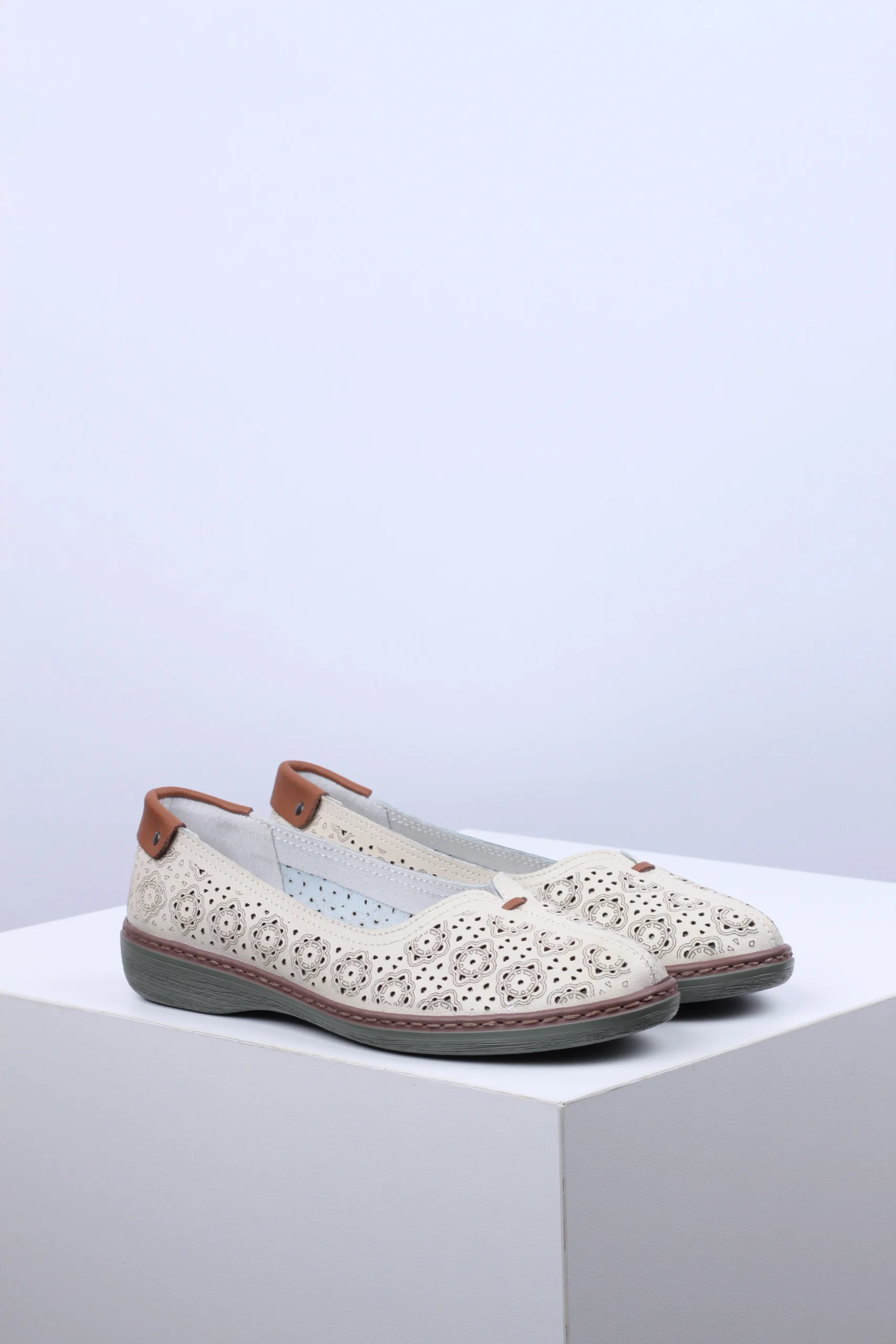 IMG_8042 copy Baletanke 2893 bež - Slika 1